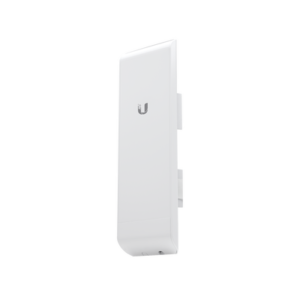 NanoStation airMAX M5 CPE, hasta 150 Mbps, frecuencia 5 GHz (5170-5875 MHz) con antena integrada de 16 dBi
