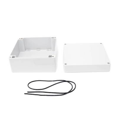 Gabinete Plástico para Exterior (IP65) de 160 x 160 x 90 mm Cierre por Tornillos. - Imagen 5