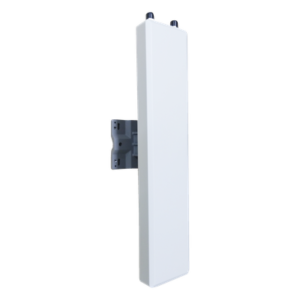 Antena Sectorial de 70° de Apertura en 2.4 GHz de 14 dBi, Conectores N-Hembra, Polaridad Cruzada