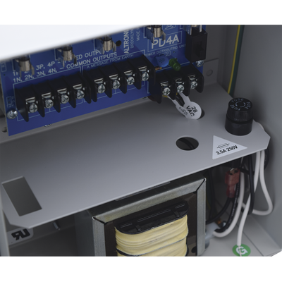 Fuente de poder ALTRONIX de 24 Vca @ 3.5 Amper o 28 Vca @ 3.0 Amper, para 4 cámaras, Con voltaje de entrada de 115 Vca, - Imagen 4