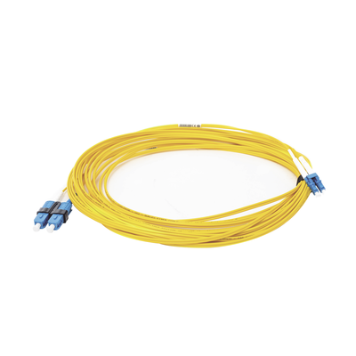 Jumper de Fibra Óptica Monomodo (OS2), XGLO, LC/UPC-SC/UPC Duplex, OFNR, Color Amarillo, 10 Metros - Imagen 3