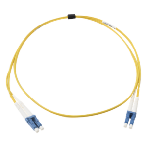 Jumper de Fibra Óptica Monomodo (OS2), XGLO, Riser, LC/UPC-LC/UPC Duplex, OFNR, Color Amarillo, 1 Metro (3.28 Pies)