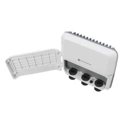 RB5009UPr+S+OUT 8 puertos PoE in/out, 1 SFP+, Solo RouterOS v7 para Exterior - Imagen 2