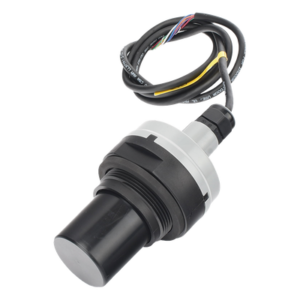 Sensor de nivel ultrasónico sin contacto, alcance de 5.5 m (18 ft), salida 4-20 mA y 4 relés SPST programables, IP68